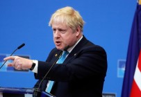 Boris Johnson Açiklamasi 'Rusya'nin Ukrayna'daki Suçlari Cezasiz Kalmayacak'
