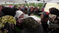 Eski Kocasi Tarafindan Bogularak Öldürülen Kadin Defnedildi Haberi