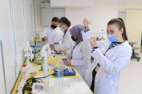 Yunus Emre Saglik Hizmetleri MYO Ara Eleman Deg?il Aranan Mezunlar Yetis¸tiriyor