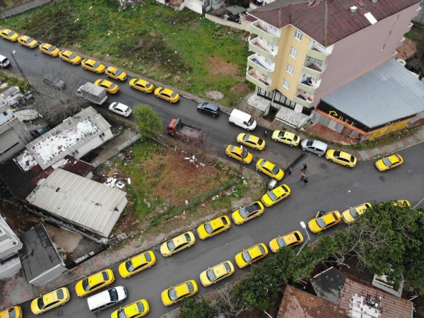 İstanbul'da taksimetre güncelleme kuyrukları başladı!