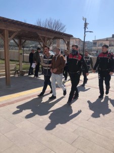 Burdur'da Esini Öldüren Zanli Adliyeye Sevk Edildi