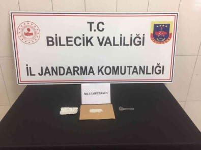 Kavga Ihbarina Giden Jandarma Uyusturucu Operasyonu Düzenledi