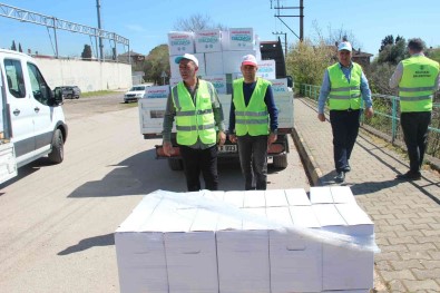 Kocaeli'de 16 Bin Ramazan Kolisi Ihtiyaç Sahibi Ailelere Ulastiriliyor