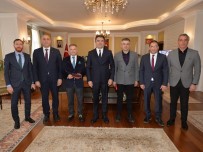 Okul Spor Federasyonu Baskani Karakullukçu'dan Gymnasiade Ziyareti