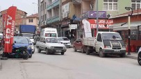 Osmancik'ta Trafik Çilesi, Ambulans Yol Alamiyor Haberi