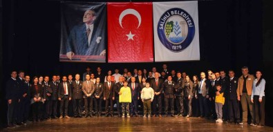 Salihli'de Polis Haftasi Coskusu