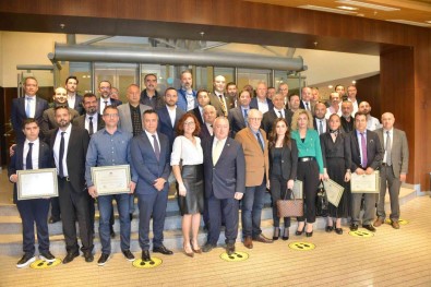 Su Ürünleri Ve Hayvansal Mamuller Ihracatinin Yildizlari Ödüllendirildi