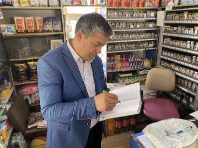 Üç Yildir Veresiye Defterini Sildiriyorlar