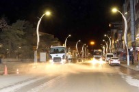 Van Büyüksehir'den Gece Boyu Temizlik Mesaisi