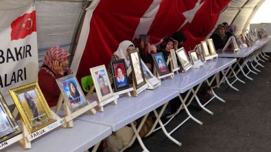 Aileler Direnislerini Sürdürüyor