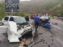 Elazig'da Trafik Kazasi Açiklamasi 4 Yarali