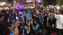 Erzincanlilar Trabzonspor'un Sampiyonlugunu Coskuyla Kutladi Haberi