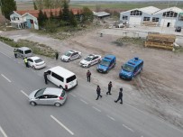 Kirmizi Isik Ve Hiz Ihlali Yapan Sürücüleri Jandarma Havadan Tespit Etti Haberi
