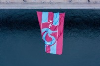 TRABZONSPOR - Trabzonspor bayrağı İstanbul Boğazı'nda!