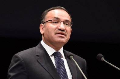 Adalet Bakanı Bekir Bozdağ hakim ve savcı yardımcılığı sisteminin detaylarını açıkladı: 3 yıl eğitim en fazla 2 yardımcı