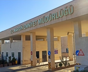 Mardin'de Es Zamanli Terör Operasyonu Açiklamasi 9 Gözalti