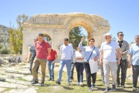 Vali Elban Açiklamasi 'Anavarza, Efes'ten Çok Daha Büyük Bir Antik Kent' Haberi