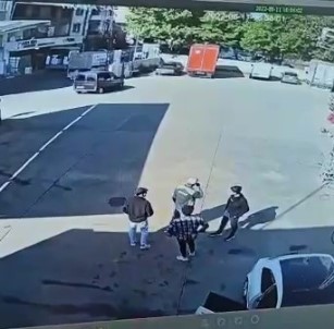 Polisin Sehit Oldugu Olayda Kaçan Yasi Küçük Sürücünün Ehliyetsiz Oldugu Ortaya Çikti