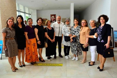 Ibrahim Sözen Gençlik  Merkezi'nden Yilsonu Sergisi