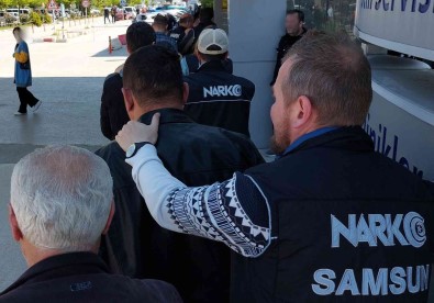 Samsun'da 4 Kisi Uyusturucu Ticaretinden Tutuklandi