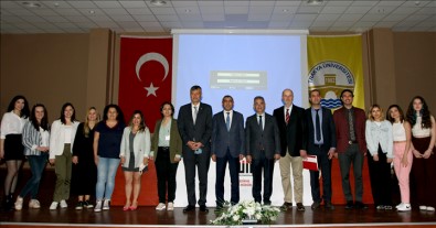 Trakya Üniversitesi'nin 40'Inci Kurulus Yili Programi Yapildi