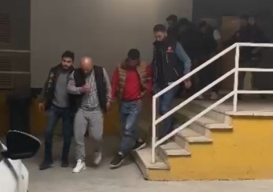 Kocaeli'deki Uyusturucu Operasyonunda 5 Tutuklama