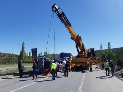 Kütahya'da Trafik Kazasi Açiklamasi 1 Yarali