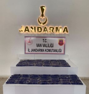 Baskale'de 39,5 Kilo Esrar Ele Geçirildi