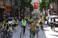 Bilecik'te 19 Mayis Gençlik Haftasi Etkinlikleri Bisiklet Turuyla Basladi Haberi