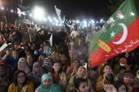 Eski Pakistan Basbakani Khan Açiklamasi 'Beni Öldürmek Için Suikast Planlandi'
