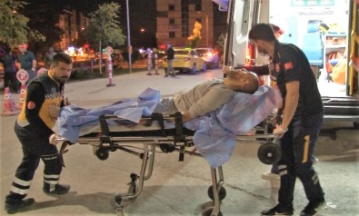 Husumetliler Arasindaki Sözlü Tartisma Silahli Kavgaya Dönüstü Açiklamasi 1'I Agir, 5 Yarali