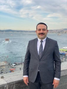 'Türkiye'de Hane Halki Büyüklügü Azalma Egilimini Devam Ettirerek 2021 Yilinda 3,23 Kisiye Düstü'