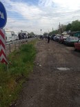 Ukrayna'nin Mariupol Kentinden Tahliyeler Sürüyor