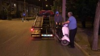 Uzunköprü'de Elektrik Diregine Çarpan Motosikletin Sürücüsü Yaralandi Haberi