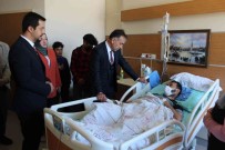 Vali Çagatay'dan Operasyonda Yaralanan Korucuya Ziyaret