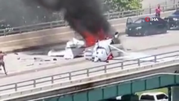 Kontrolünü kaybeden uçak köprüye düştü, arabada 2 tane de çocuk vardı...