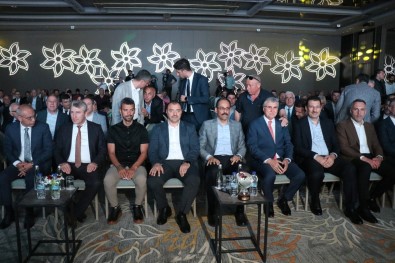 '57 Yildan Fazladir Türkiye'de Cumhurbaskanligi Bisiklet Turu Düzenli Olarak Yapilmakta'