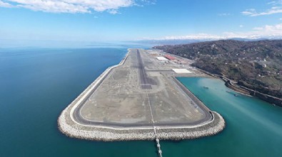 Açılışı dün yapılmıştı! Rize-Artvin Havalimanı'na yolcu akını