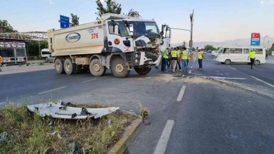 Aydin'da Trafik Kazasi Açiklamasi 1 Yarali