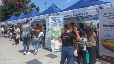 Kartal'da Çölyak Farkindaligi Için 'Glütensiz Hayat Senligi' Düzenlendi