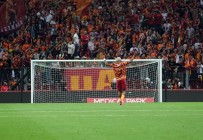 Galatasaray - Adana Demirspor Maçini 35 Bin 500 Taraftar Izledi