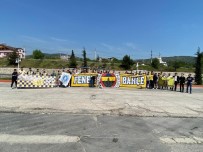 Genç Fenerbahçeliler Sezonun Son Iç Saha Maçinda Takimini Yalniz Birakmadi Haberi