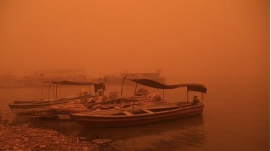 Kum fırtınası ülkenin gündemine oturdu! Irak'ta 2 bin kişi hastanelik oldu...