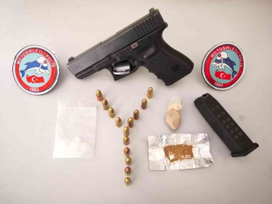 Van'da Çesitli Suçlardan 25 Kisi Tutuklandi