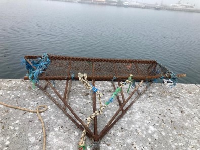 Istanbul Bogazi'nda Yasa Disi Midye Avcilari Suçüstü Yakalandi