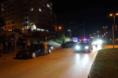 Kastamonu'da Kavsakta Iki Otomobil Çarpisti Açiklamasi 3 Yarali