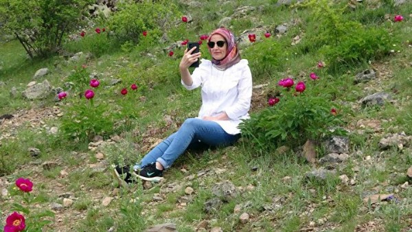 Sadece 15 gün yaşıyor! Görenleri kendine hayran bırakıyor!