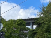 15 Temmuz Sehitler Köprüsü Yolunda Intihar Girisimi