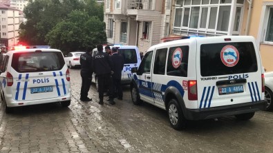 Dügünde 'Bahsis' Dehseti Açiklamasi 5 Yarali