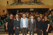 Malazgirt'te 'Ya Istiklal Ya Izmihlal' Adli Tiyatro Oyunu Sahnelendi